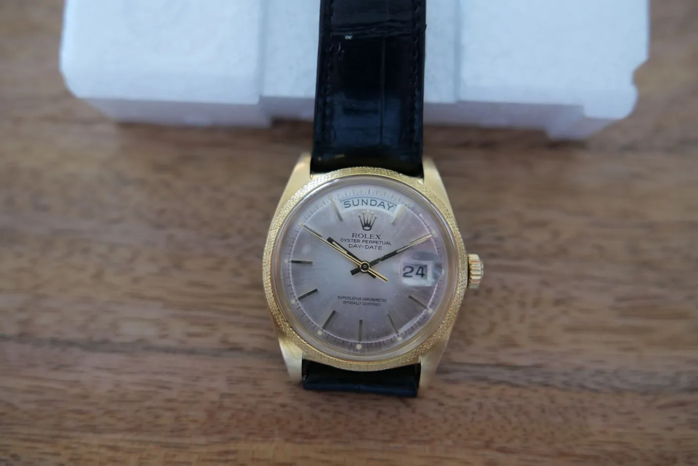 Rolex Day-Date Ref. 1803 in yellow gold, Morellis dial viewed straight-on
